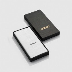 شماغ كالبرت الأبيض الإنجليزي