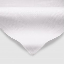 شماغ دنهل الأبيض المميز | الإصدار الخاص 